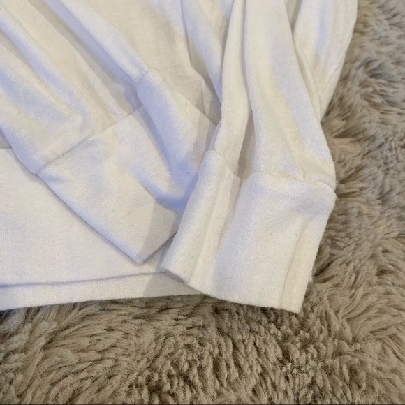 Pink white long sleeve XS women’s sequin lips - Picture 5 of 6